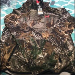 NWT Camo Under Armour Hoodie